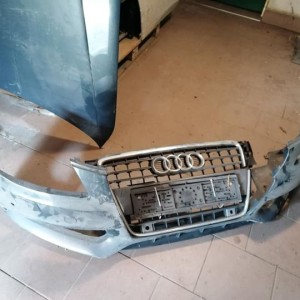 Prednja hauba Audi A4 b8 2010