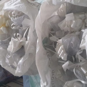 Kitice za vjencanje i ostali ukrasni materijal sve za 25eur.