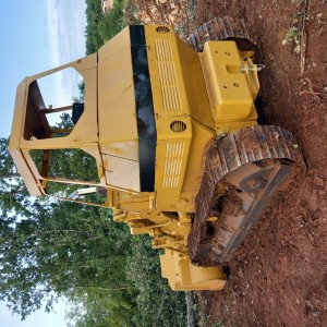 Prodajem caterpilar 955k