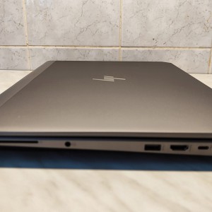 ️HP ZBook, i7-9850H, 6000GB, 64GB, 15.6 FHD, 2 Grafike, radna stanica️
