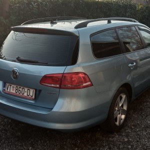 VW Passat 1.6 TDI BlueMotion 2013 g. Reg. god. dana,zamj. za 7 sjed.