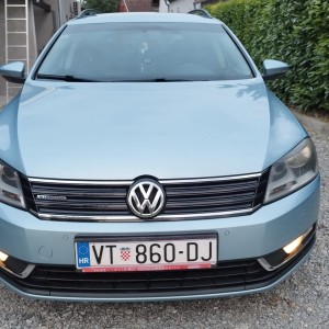 VW Passat 1.6 TDI BlueMotion 2013 g. Reg. god. dana,zamj. za 7 sjed.