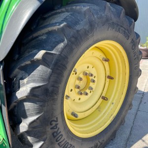 TRAKTOR JOHN DEERE 7430