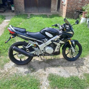 Yamakashi 125 RR