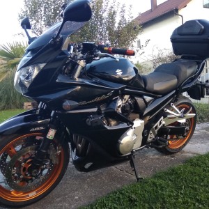 Suzuki bandit 1250