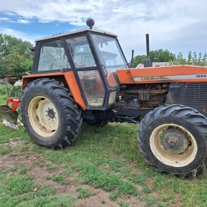 Prodaja traktora i strojeva