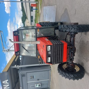 Traktor univerzal