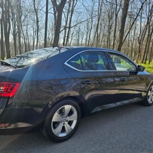 Škoda superb 2.0 dsg 2019 god