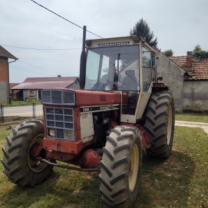 IHC international 1046