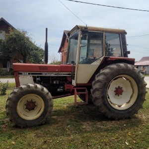 IHC international 1046