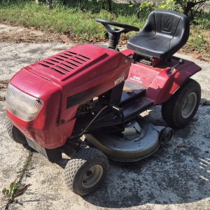 MTD Spider 91 SD - Kosilica traktor - 12,5 konjskih snaga