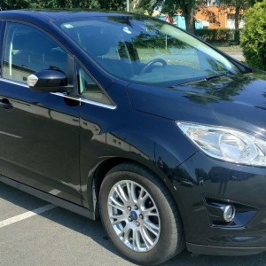 Prodajem Ford C max 1.6 TDCi Titanium, nije uvoz, 180 180 km, 12/2014.