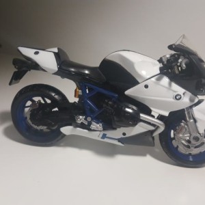 Maketa motor BMW II