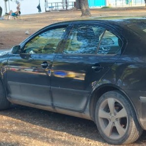 Prodajem Škodu Octaviju 1,9 TDI,prvi vlasnik prešla 160.000km god 2005 reg.02/25