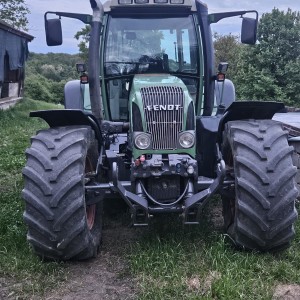 Traktor Fendt 716 vario