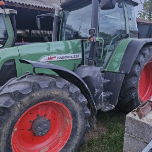Traktor Fendt 716 vario