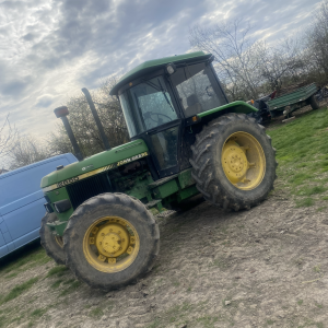 John Deere 2650