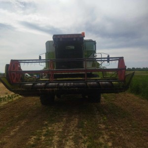 prodajem kombajn claas comandor 228cs