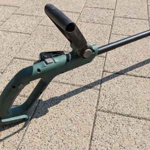 Rabljeni neispravan akumulatorski trimer Bosch EasyGrassCut 18V-230
