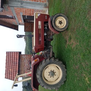 Prodajem traktor steyr 540
