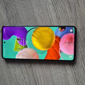 A51 Samsung Mobitel (Dobrom Stanju)