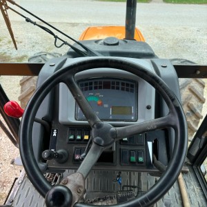 Traktor Renault Cergos 350