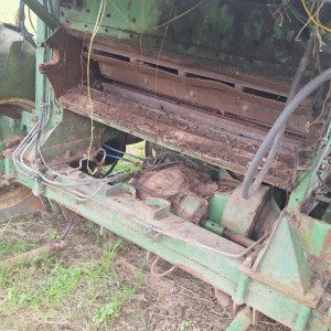 Kombajn jd 975 djelovi
