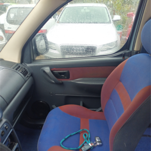 Berlingo putnički 2.0hdi, klima, kuka,krovni nosači