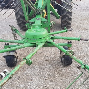 Sakupljač sijena STOLL R 320