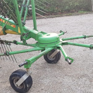 Sakupljač sijena STOLL R 320