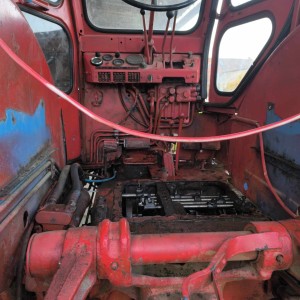 Prodajem dva T40