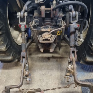 Traktor New Holland TN65F