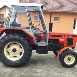 traktor zetor 7211 90 godina