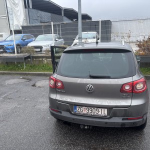 Wv tiguan 2.0 TDI sport (reg: 23.12.2024)