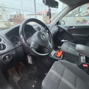 Wv tiguan 2.0 TDI sport (reg: 23.12.2024)
