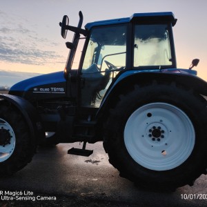 New holland ts115