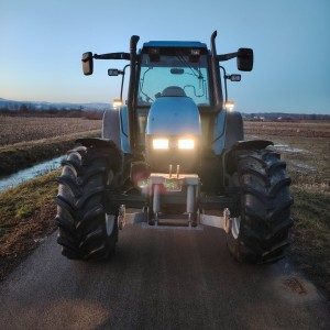 New holland ts115