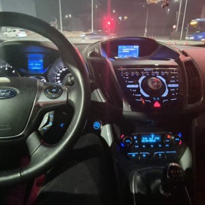 Prodajem Ford C max 2012 god