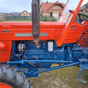 Traktor Universal