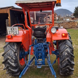 Traktor Universal