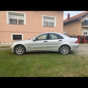 Prodajem Mercedes