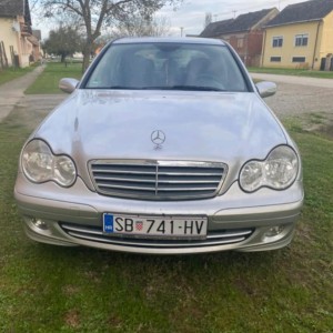 Prodajem Mercedes