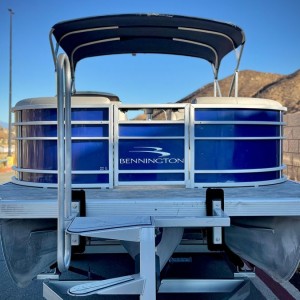 Bennington 22 LSR