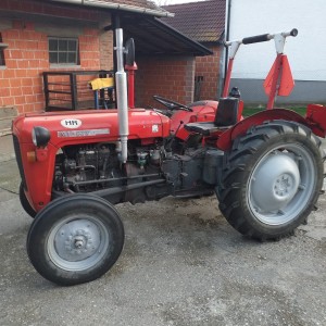 TRAKTOR IMT 539 88 G