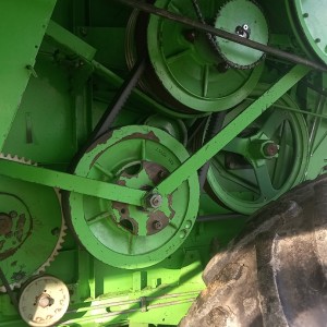 Kombajn Deutz Fahr 3570 sa 3.60 žitnim i 4 reda Oros adapterom