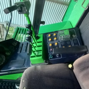 Kombajn Deutz Fahr 3570 sa 3.60 žitnim i 4 reda Oros adapterom