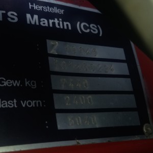 Traktor Zetor 10145 sa prednjim utovarivačem