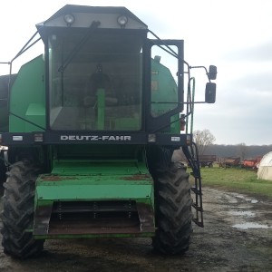 Kombajn Deutz Fahr 3570 sa 3.60 žitnim i 4 reda Oros adapterom