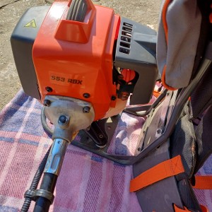 PROFESONALNI ČISTAČ TRIMER HUSQVARNA 553 RBX