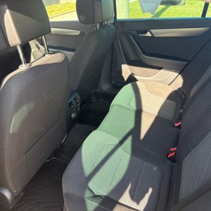 VW Passat R-line 2.0 TDI